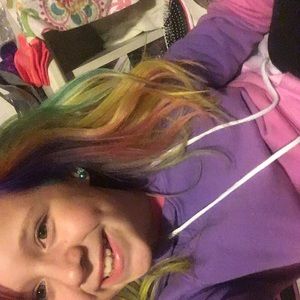 Meet your Posher, Eden